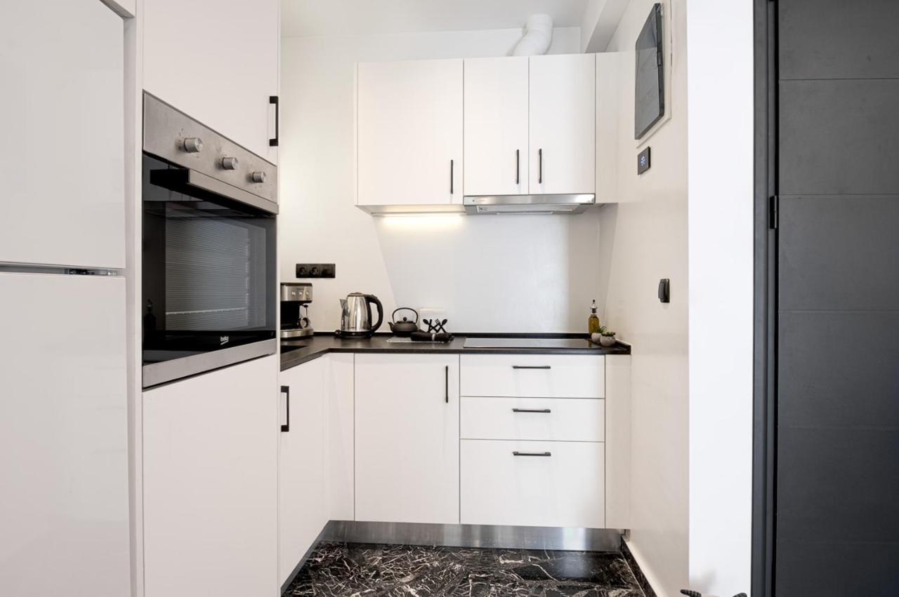 Lux Apt Next To Port & City Center Iraklio Exterior foto